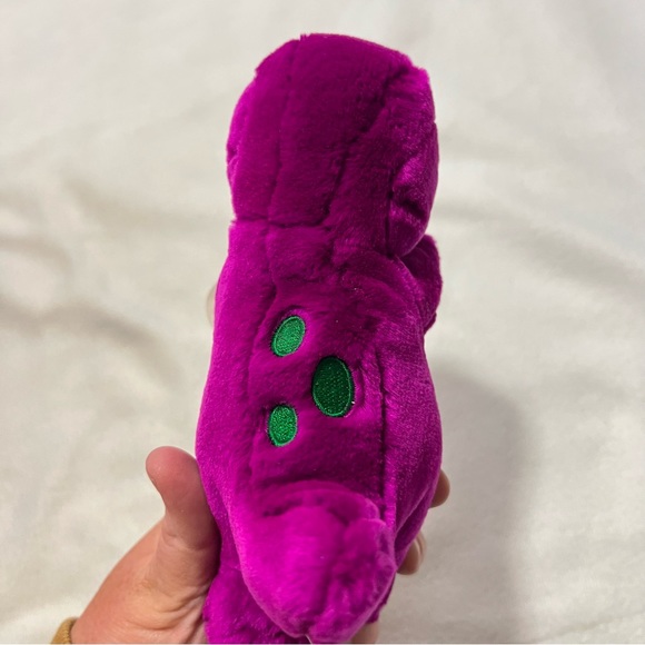 Barney LOT 2 vintage plush 90s. Both are pre owned in good shape - Picture 8 of 9
